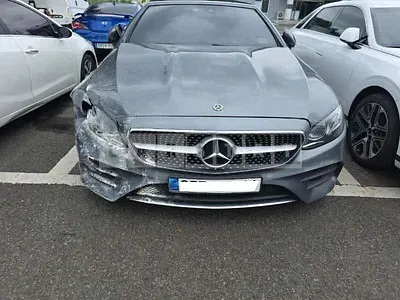 Photo 1 of 19: 2018 Mercedes-Benz E220 d Cabriolet, VIN WDD1K1EB4JF034459 — Korean insurance auction