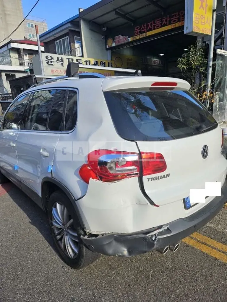 Photo 2 of 7: 2016 Volkswagen Tiguan 2.0 TDI BMT — Korean insurance auction
