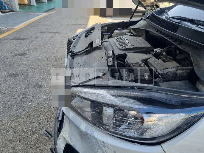 Photo 2 of 23: 2017 Kia Sorento 2.0 — Korean insurance auction
