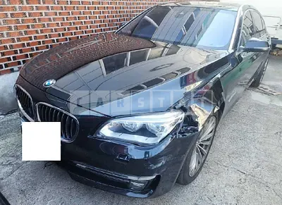 Photo 1 of 13: 2015 BMW 750Ld — Korean insurance auction