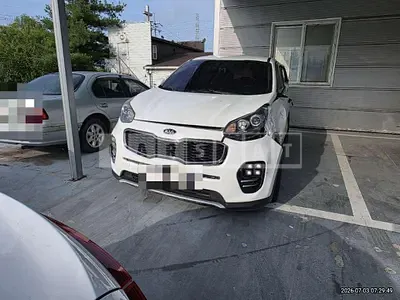 Photo 1 of 20: 2016 Kia Sportage 1.7 — Korean insurance auction