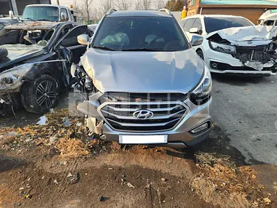 Photo 1 of 7: 2015 Hyundai Tucson, VIN KMHJT81VBFU068957 — Korean insurance auction