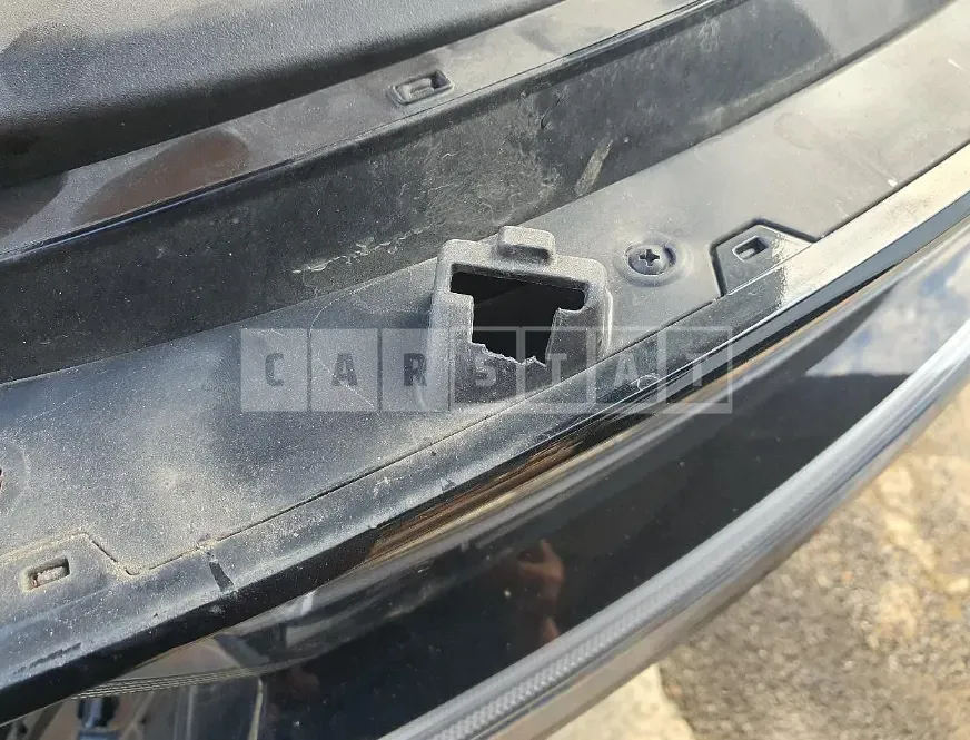 Photo 2 of 2: 2020 Kia (parts) Sorento Hybrid Headlamp — Korean insurance auction