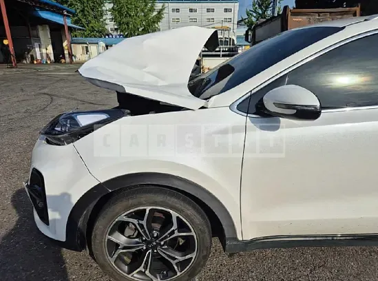 Photo 2 of 19: 2019 Kia Sportage — Korean insurance auction