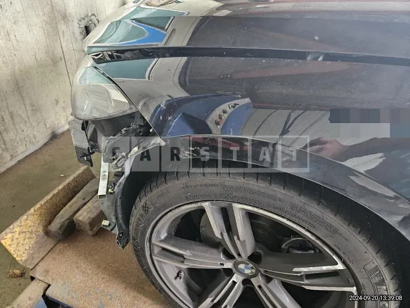 Photo 2 of 8: 2022 BMW (parts) 420i Convertible Headlamp — Korean insurance auction