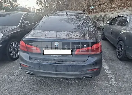 Photo 2 of 12: 2019 BMW 530i xDrive M Sport Package Plus, VIN WBAJD9109KB277956 — Korean insurance auction