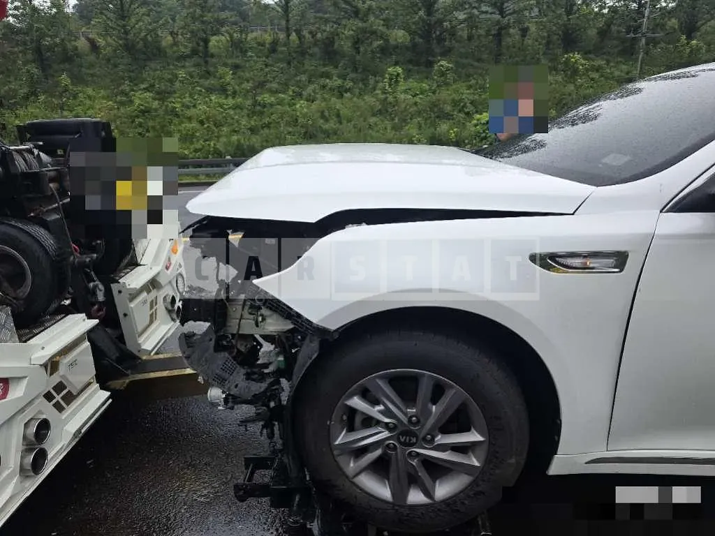 Photo 2 of 12: 2018 Kia K5 LPI 2.0 — Korean insurance auction
