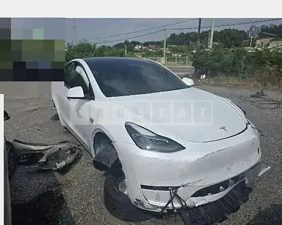Photo 1 of 18: 2024 Tesla Model Y Long Range — Korean insurance auction