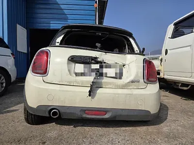 Photo 1 of 14: 2020 MINI Cooper (16 17 18) — Korean insurance auction