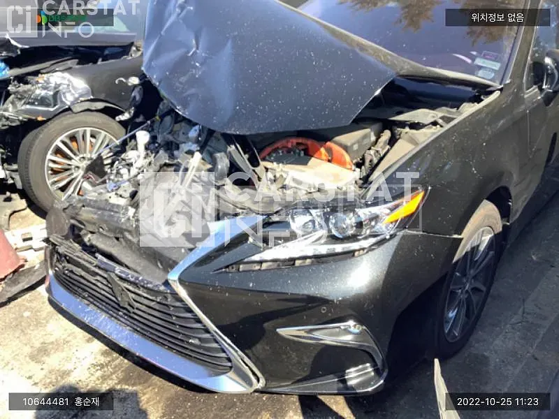 Photo 2 of 8: 2016 Lexus ES300h, VIN JTHBW1GG6G2127249 — Korean insurance auction