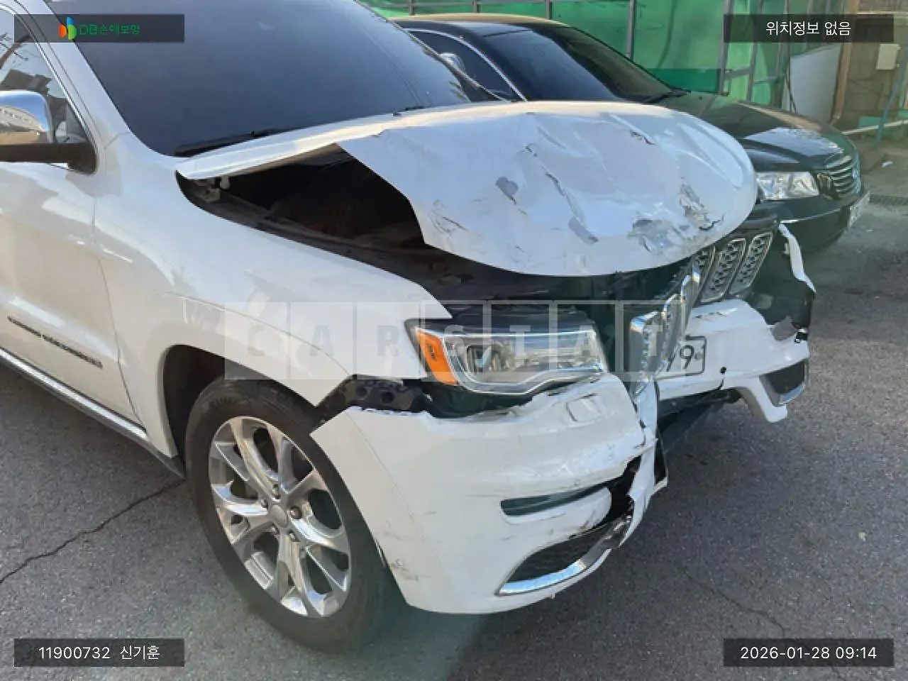 Photo 2 of 32: 2019 Jeep Grand Cherokee, VIN 1C4RJFJM9KC799786 — Korean insurance auction