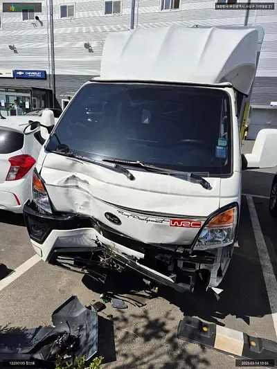 Photo 1 of 21: 2023 Volkswagen T4K World, VIN LPE5C3270P0000711 — Korean insurance auction
