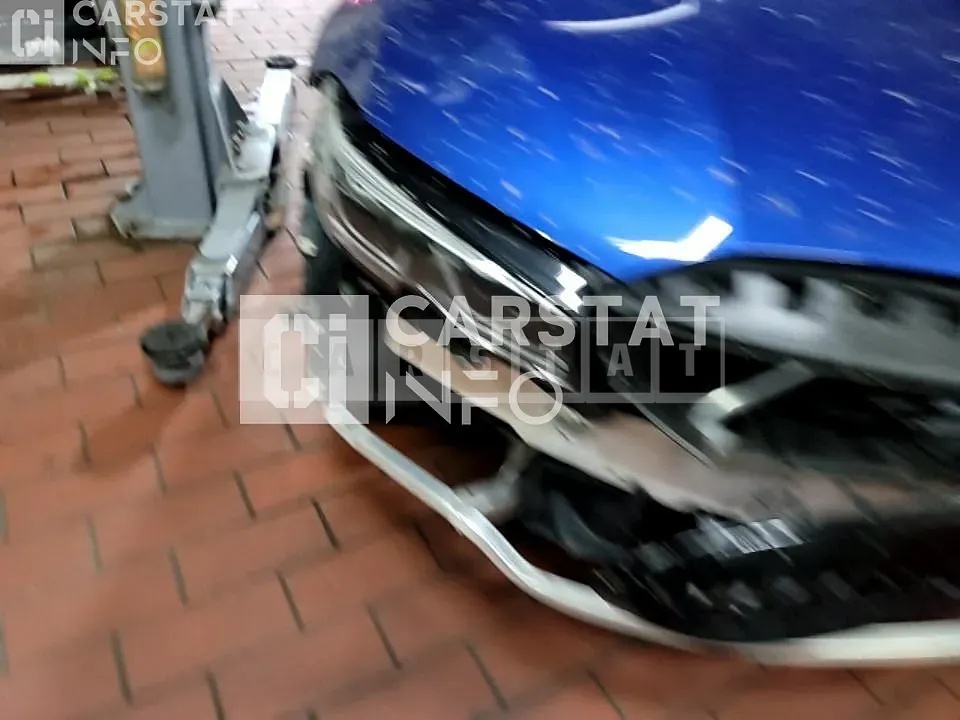 Photo 2 of 18: 2022 BMW M340i, VIN WBA5U7105NFM14071 — Korean insurance auction
