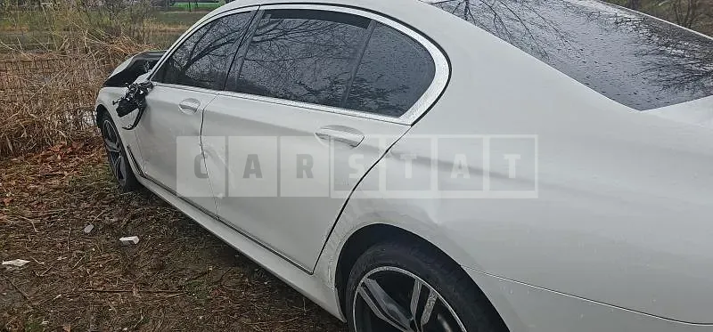 Photo 2 of 18: 2019 BMW 730Ld xDrive WLTP — Korean insurance auction