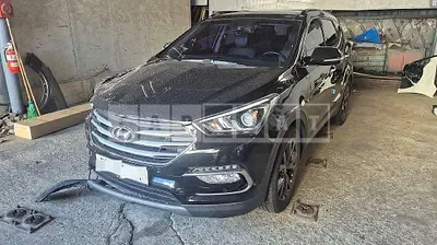 Photo 1 of 13: 2017 Hyundai Santa Fe DM — Korean insurance auction