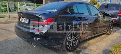 Photo 1 of 8: 2022 BMW 320d xDrive, VIN WBA5V7102NFM37708 — Korean insurance auction