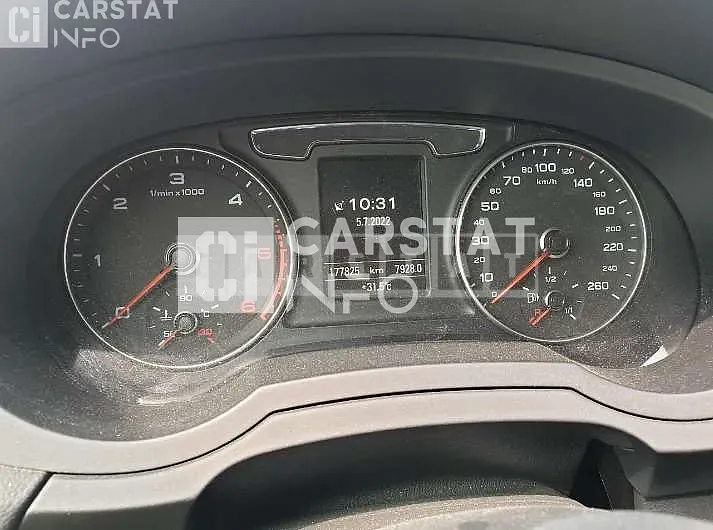 Photo 2 of 9: 2015 Audi Q3 35 TDI quattro, VIN WAUZZZ8U1GR009642 — Korean insurance auction