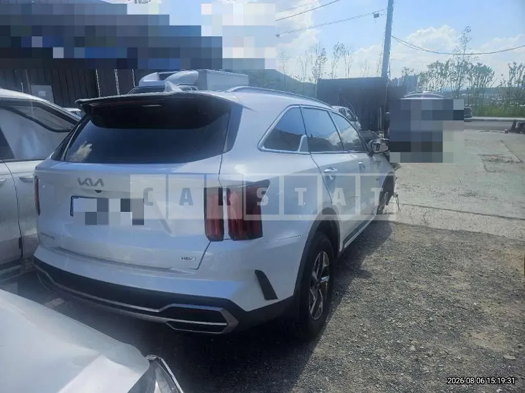 Photo 2 of 36: 2023 Kia Sorento 1.6 (Hybrid) — Korean insurance auction