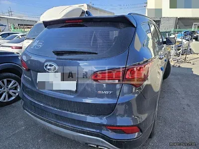 Photo 1 of 18: 2015 Hyundai Santa Fe DM 2.0, VIN KMHSW81UBGU579234 — Korean insurance auction