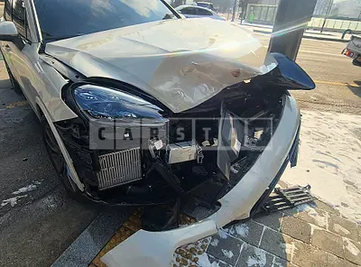Photo 1 of 26: 2022 Porsche Cayenne, VIN WP1AA29Y2NDA07388 — Korean insurance auction
