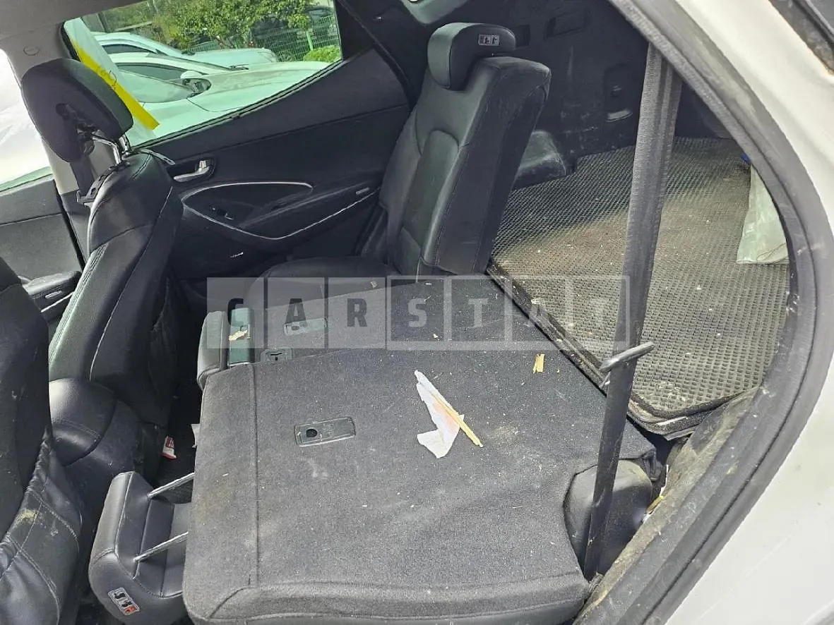 Photo 2 of 15: 2015 Hyundai Santa Fe DM 2.0 — Korean insurance auction