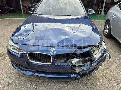 Photo 1 of 33: 2017 BMW 320d, VIN WBA8C5103HA072786 — Korean insurance auction