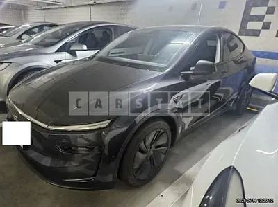 Photo 1 of 16: 2025 Tesla Model Y LongRange — Korean insurance auction