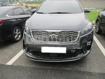Photo 1 of 7: 2019 Kia Sorento, VIN KNAPH81BBLA599043 — Korean insurance auction
