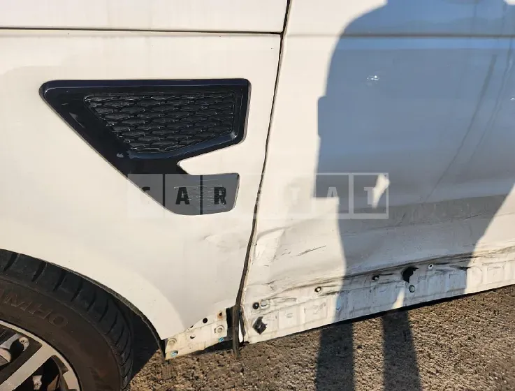 Photo 2 of 26: 2016 Land Rover Range Rover Sports 3.0 d, VIN SALWA2KF1GA542676 — Korean insurance auction