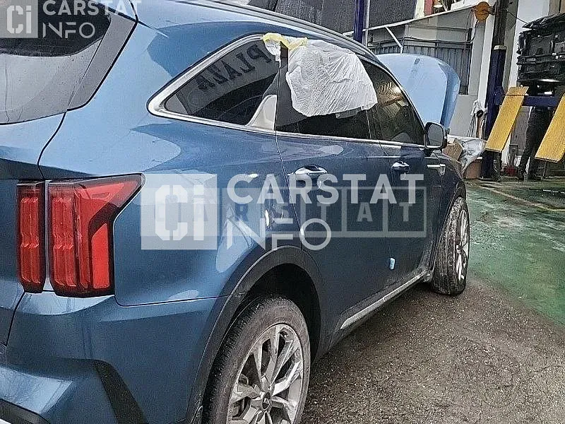 Photo 2 of 57: 2020 Kia Sorento /Sorrento, VIN KNARL81BGMA059439 — Korean insurance auction