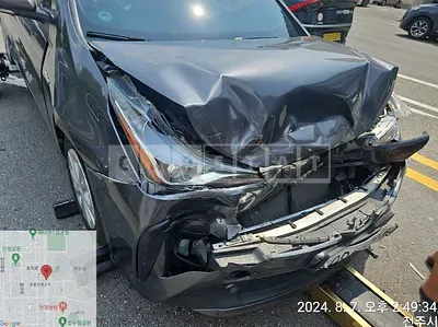 Photo 1 of 9: 2019 Toyota Prius — Korean insurance auction