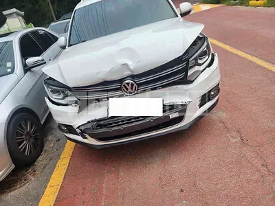 Photo 1 of 8: 2016 Volkswagen Tiguan 2.0 TDI BMT — Korean insurance auction