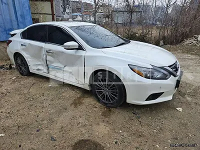 Photo 1 of 10: 2017 Nissan Altima 2.5, VIN 1N4AL3AP4HC100126 — Korean insurance auction