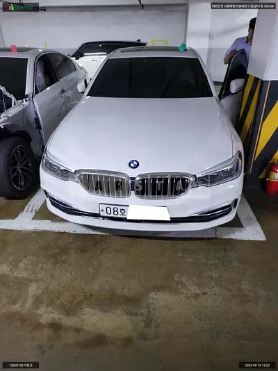 Photo 1 of 19: 2019 BMW 530i, VIN WBAJD9100KWC84242 — Korean insurance auction