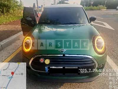 Photo 1 of 14: 2021 MINI Cooper Five-Door — Korean insurance auction