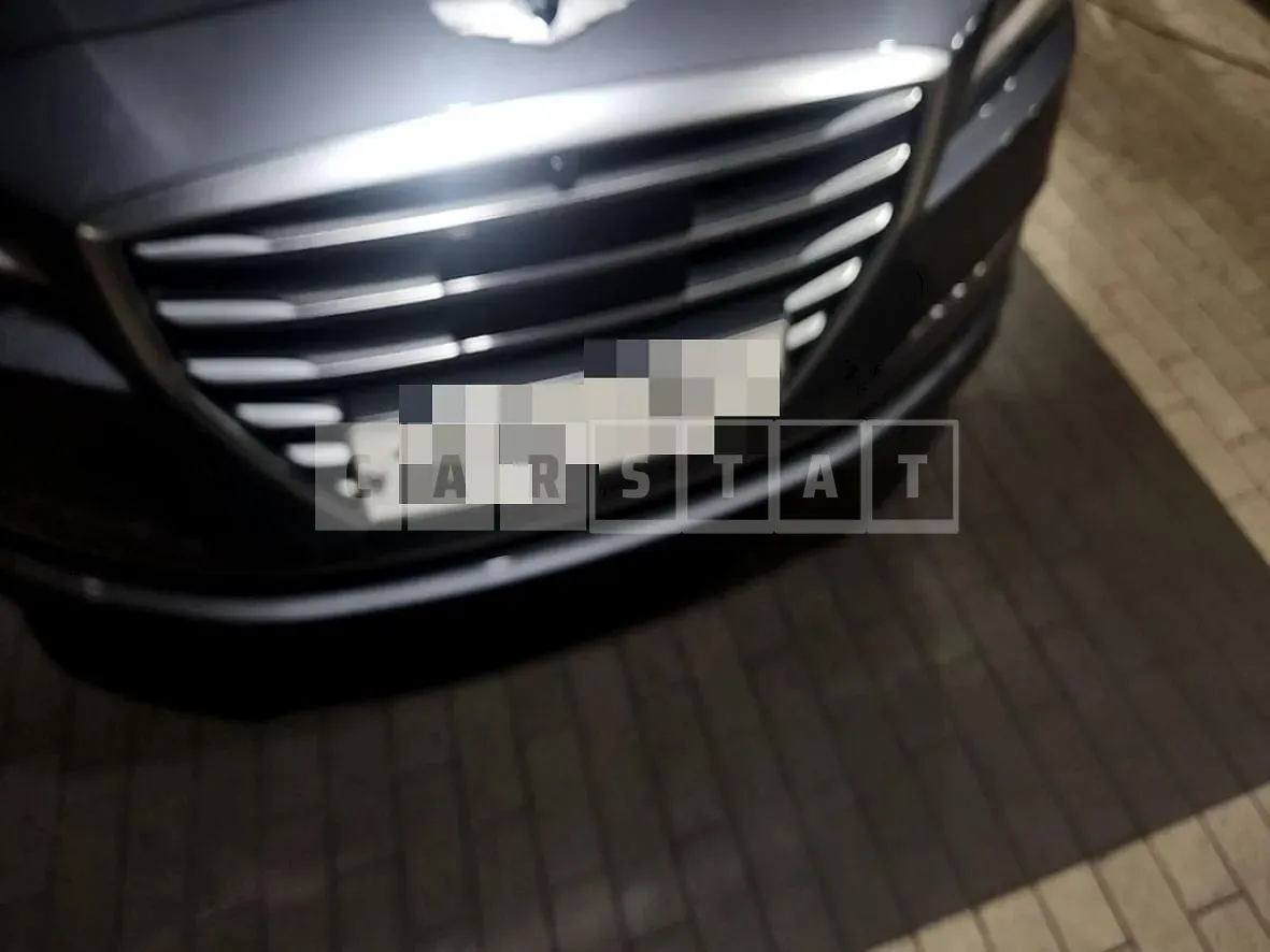 Photo 2 of 9: 2016 Genesis 3.3 — Korean insurance auction