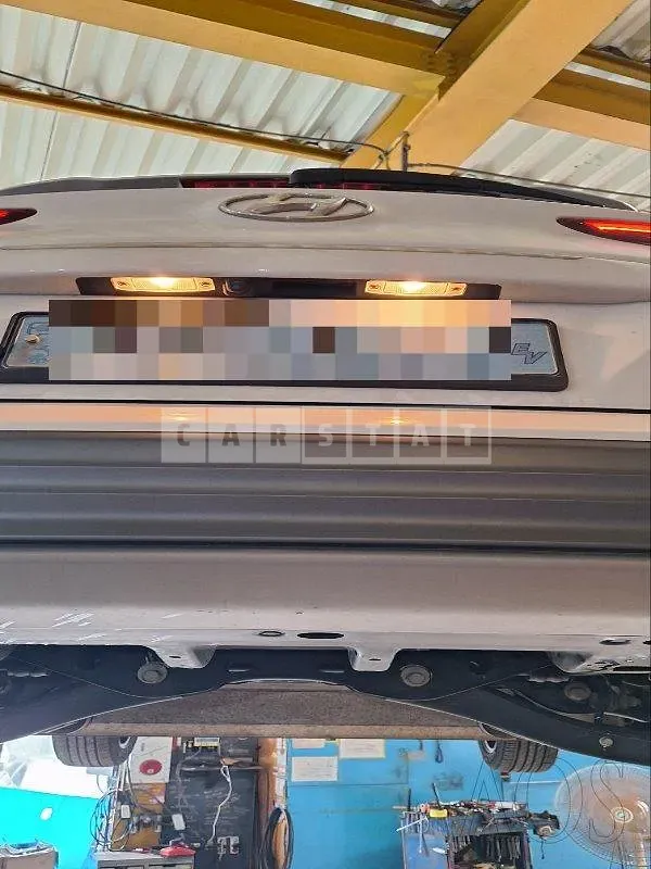 Photo 2 of 29: 2019 Hyundai Kona Electric, VIN KMHK281GFKU064996 — Korean insurance auction