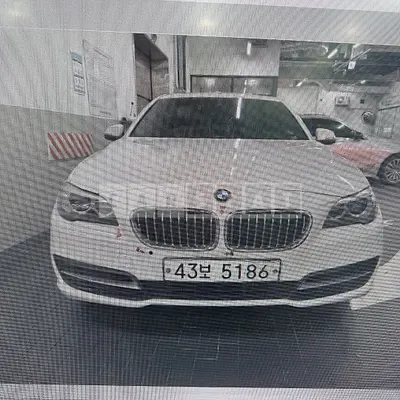 Photo 1 of 15: 2015 BMW 520d — Korean insurance auction