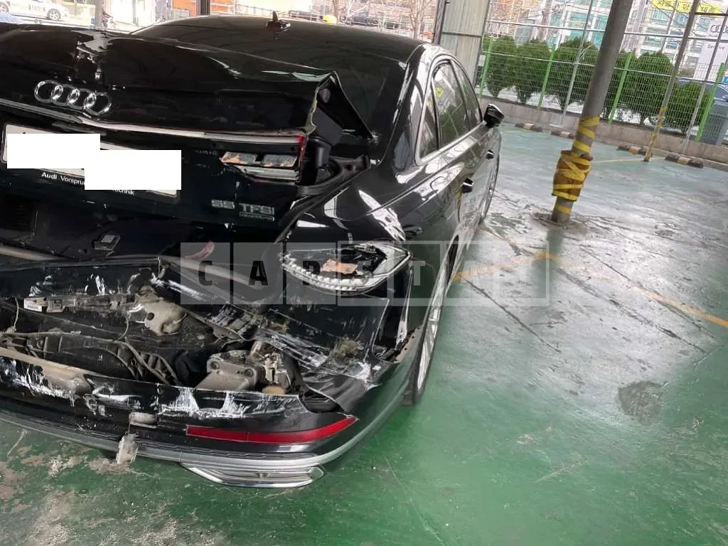 Photo 2 of 17: 2020 Audi A8 L 55 TFSI quattro — Korean insurance auction