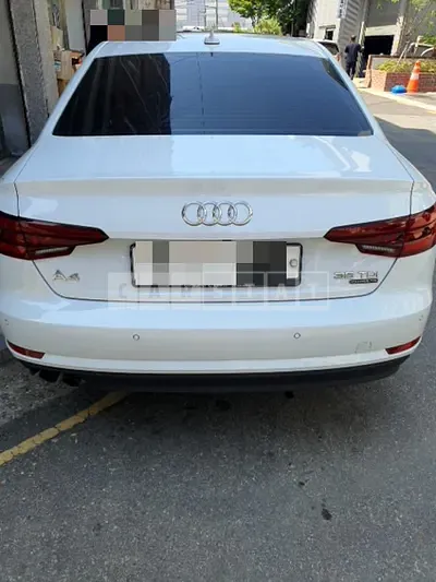 Photo 1 of 18: 2018 Audi A4 35 TDI quattro, VIN WAUZZZF45JA189426 — Korean insurance auction