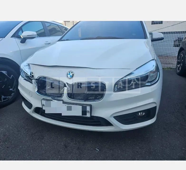 Photo 2 of 18: 2018 BMW Active Tourer — Korean insurance auction