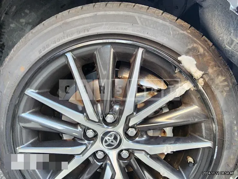 Photo 2 of 16: 2023 Toyota Camry Hybrid — Korean insurance auction