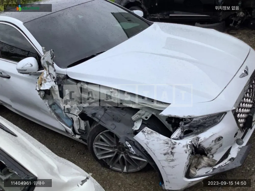 Photo 2 of 13: 2019 Genesis G70, VIN KMTG341ADKU036200 — Korean insurance auction