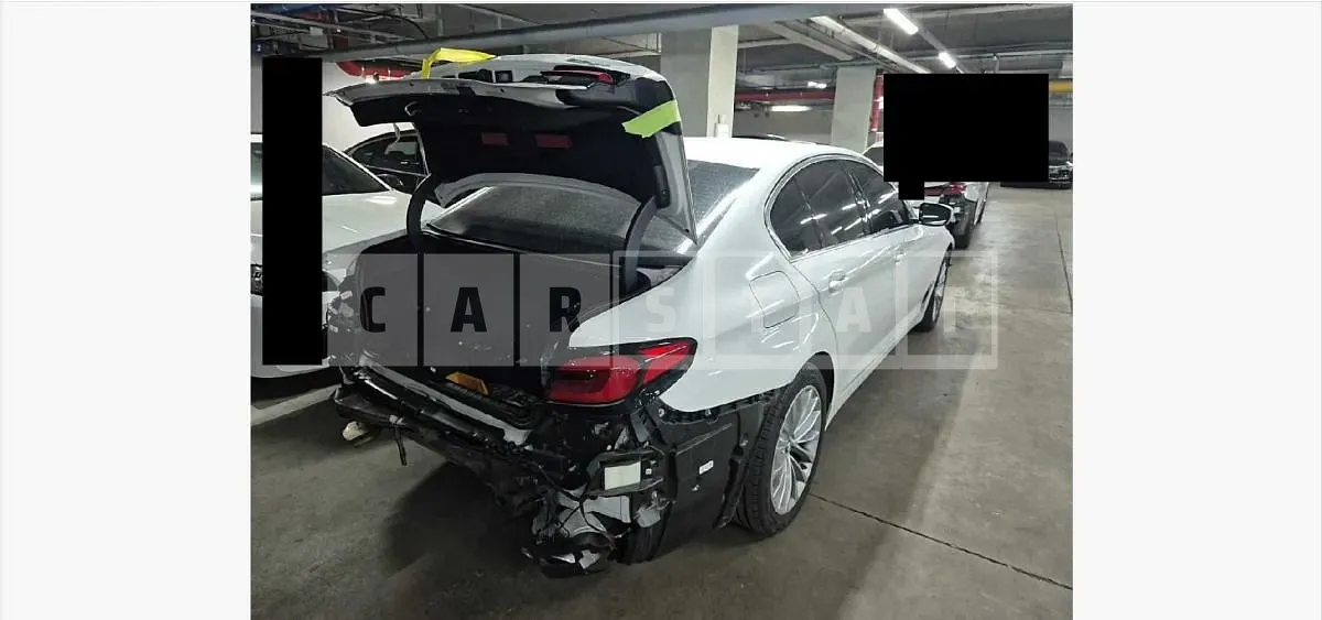 Photo 2 of 6: 2022 BMW 530i xDrive — Korean insurance auction