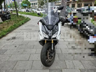 2022 (two-wheel) Honda NSS750