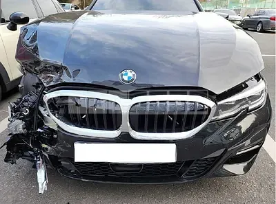 Photo 1 of 13: 2022 BMW 320i, VIN WBA5X5101NFN04989 — Korean insurance auction