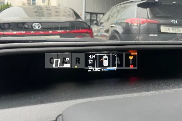 Photo 2 of 50: 2020 Toyota Prius C — Korean insurance auction