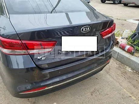 Photo 2 of 12: 2017 Kia K5, VIN KNAGT416BHA168504 — Korean insurance auction