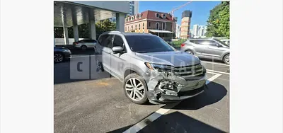Photo 1 of 30: 2017 Honda Pilot — Korean insurance auction