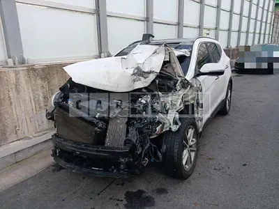 Photo 1 of 10: 2015 Hyundai Santa Fe DM — Korean insurance auction